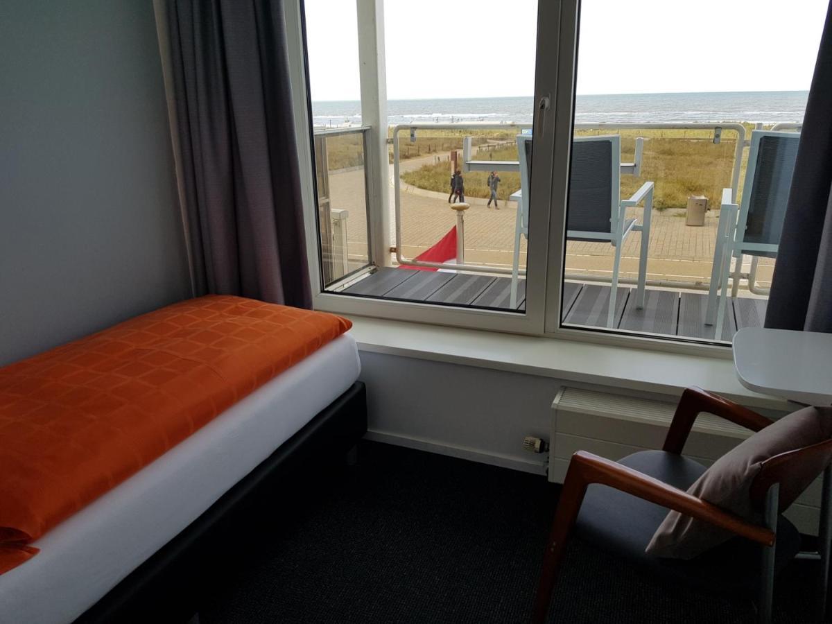 Hotel B&B Seahorse カトウェイク・アーン・ゼー エクステリア 写真